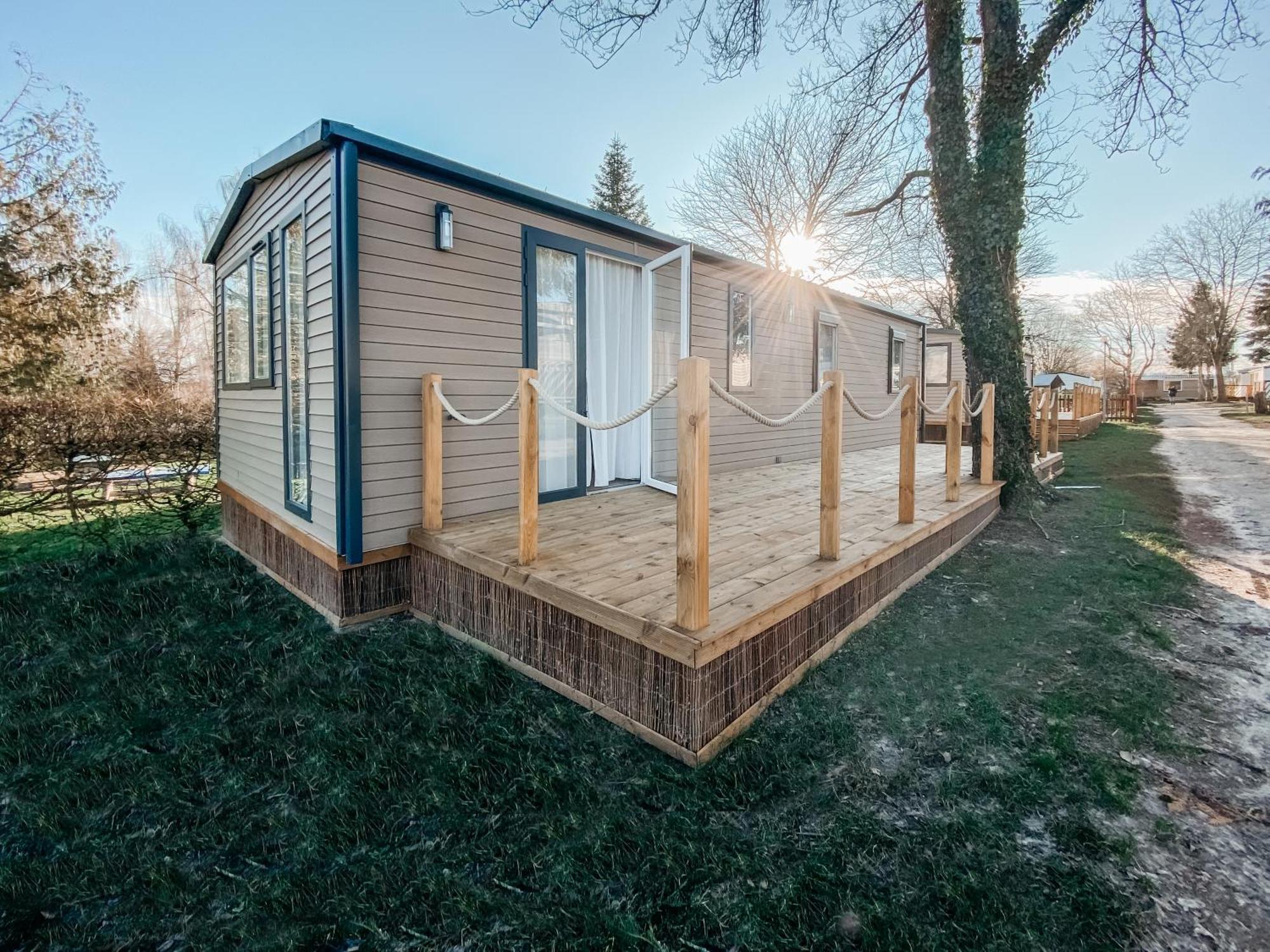Soleil Levant - Camping Belle-Vue Berdorf Exterior foto